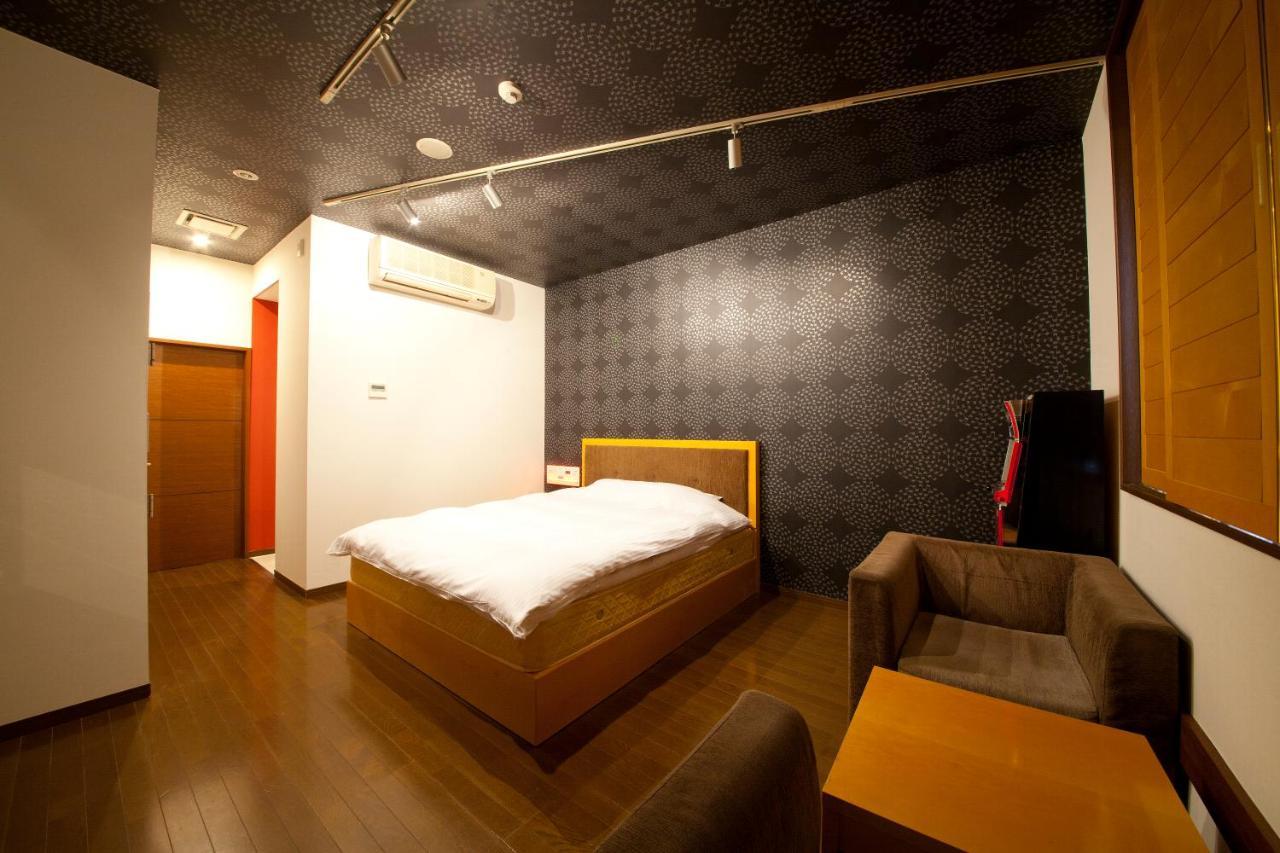 Hotel Hu Yonago (Adults Only) Екстериор снимка
