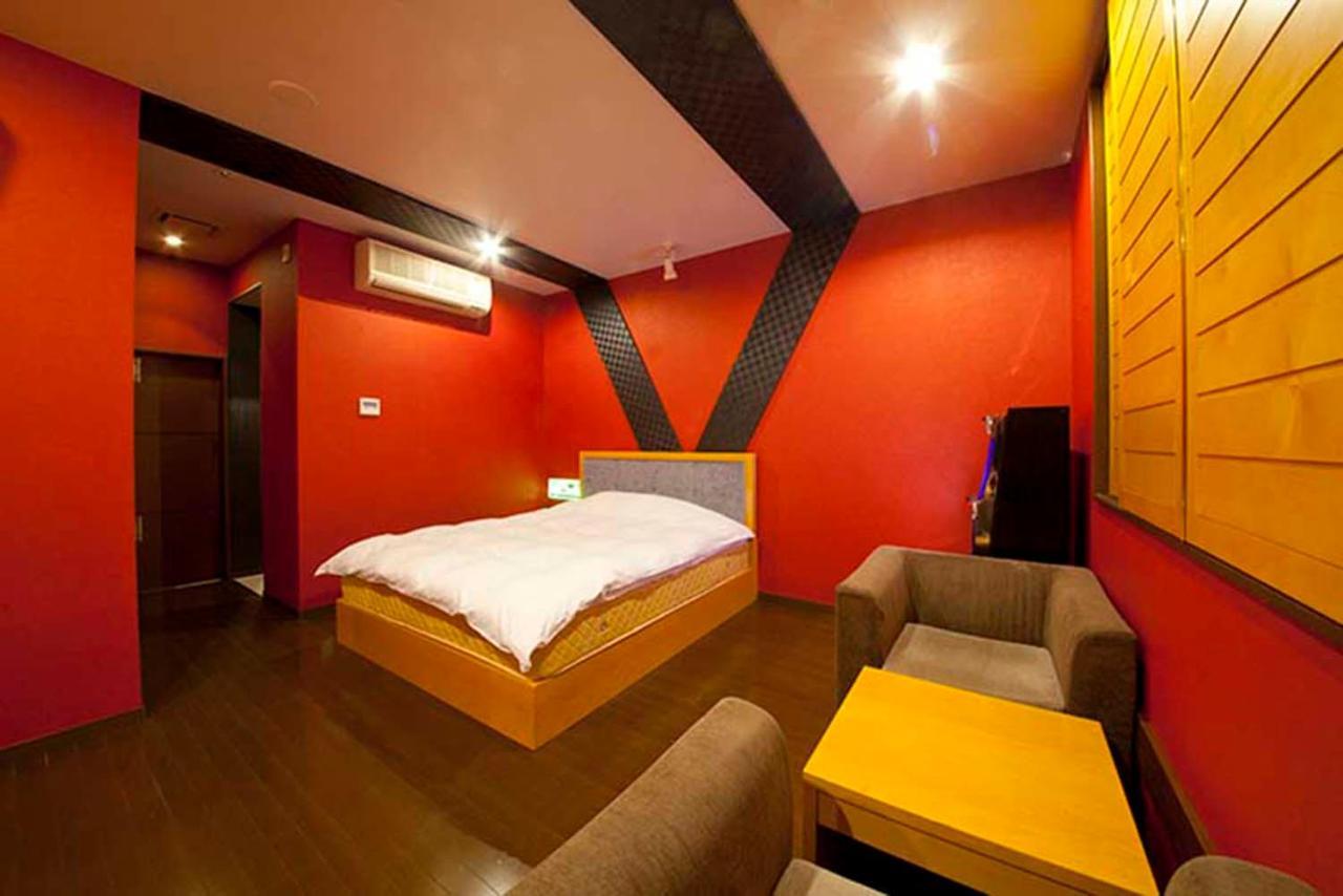 Hotel Hu Yonago (Adults Only) Екстериор снимка