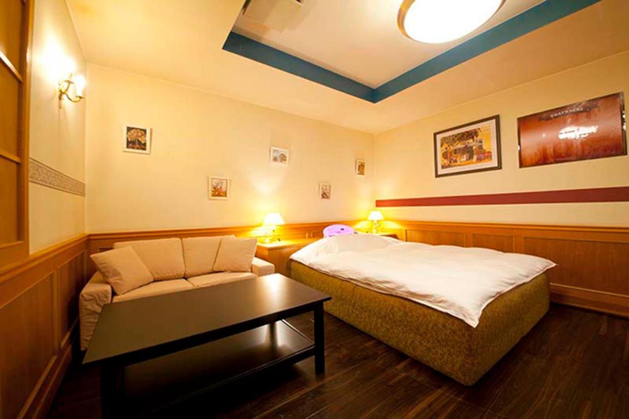 Hotel Hu Yonago (Adults Only) Екстериор снимка